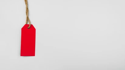 Een rood label wat typisch hoort bij 5S-implementaties.